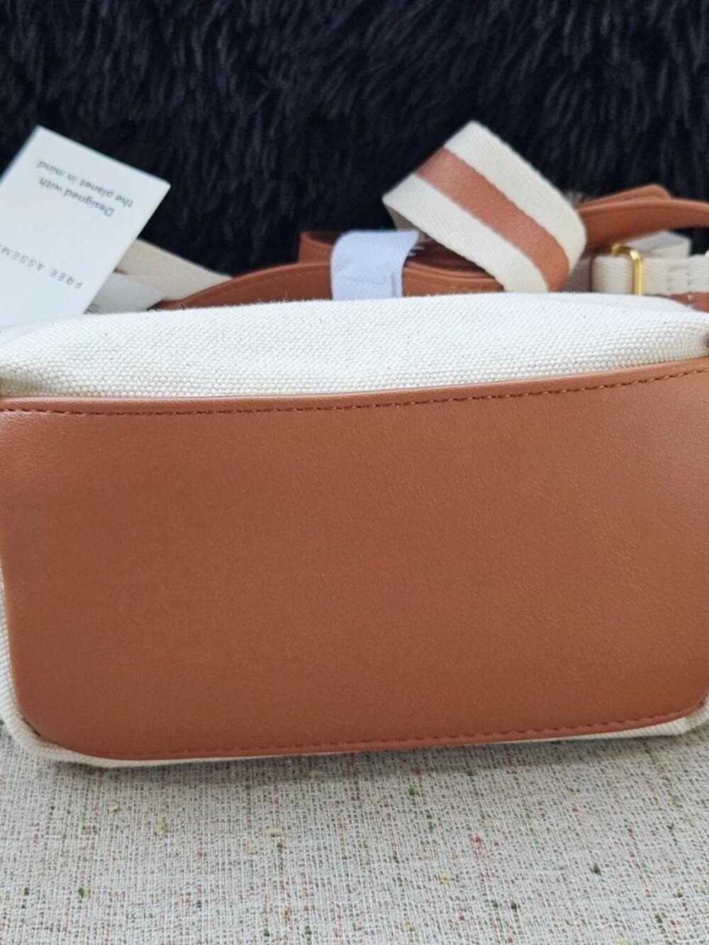 Free Assembly Women Bag Crossbody Double Strap Beige Cavas Purse Bag NWT - Picture 5 of 9